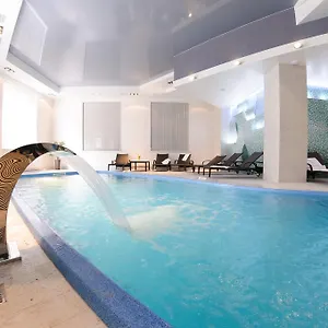 Taurus Hotel&spa Hotel Lvov